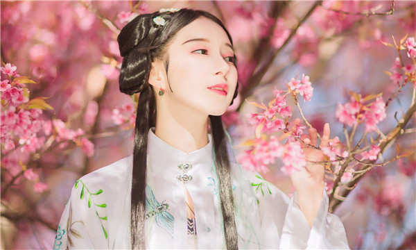 定边供卵试管婴儿：助您实现家庭梦想的科学方案